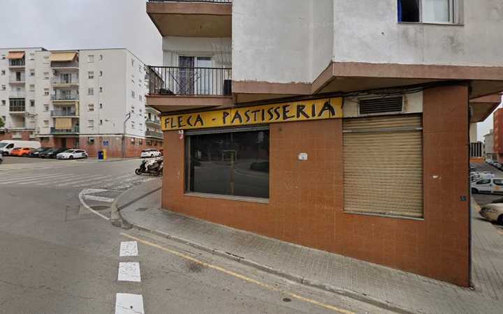 Fotografia tomada fuera de Mora 33 S.L. - Pastelería en Blanes, Girona