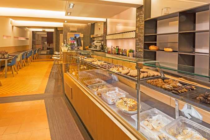 Fotografia tomada fuera de Mosicopa & El Mos | Forn de Pa Artesa, Cafeteria i Restaurant Japonès - restaurantes en La Seu d'Urgell, Lleida