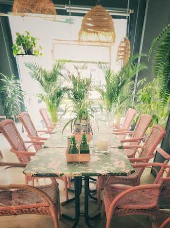 Fotografia tomada fuera de Mua Gourmet - Tienda de delicatessen en Conil de la Frontera, Cádiz