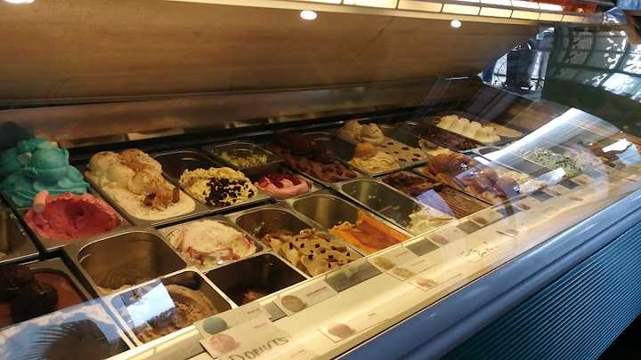 Fotografia tomada fuera de Nonna's Borriana Bocagelateria - restaurantes en Borriana, Castellón