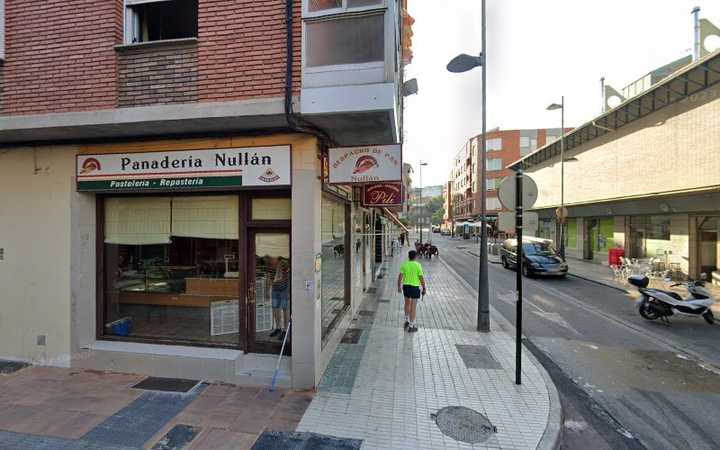 Fotografia tomada fuera de Nullan S.L. - Panadería en Ponferrada, León