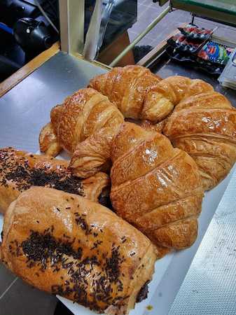 Fotografia tomada fuera de O Artesán - Panadería en Fonteculler, A Coruña