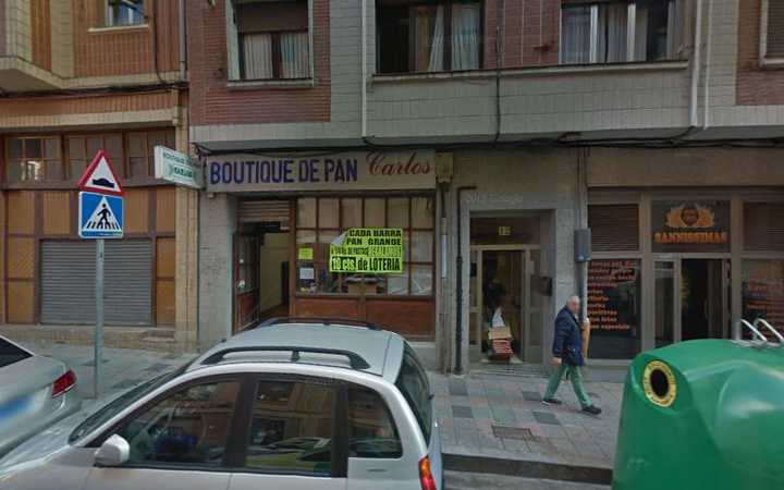 Fotografia tomada fuera de Obrador Boutique De Carlos - Panadería en Santurtzi, Bizkaia