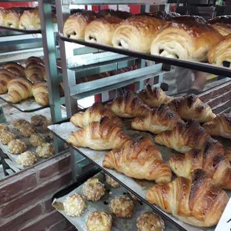 Fotografia tomada fuera de Obrador del Croissant french - Bakery en Barcelona, Barcelona