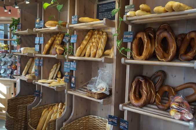 Fotografia tomada fuera de Ogi Ona Okindegia - Panadería en San Blas, Gipuzkoa