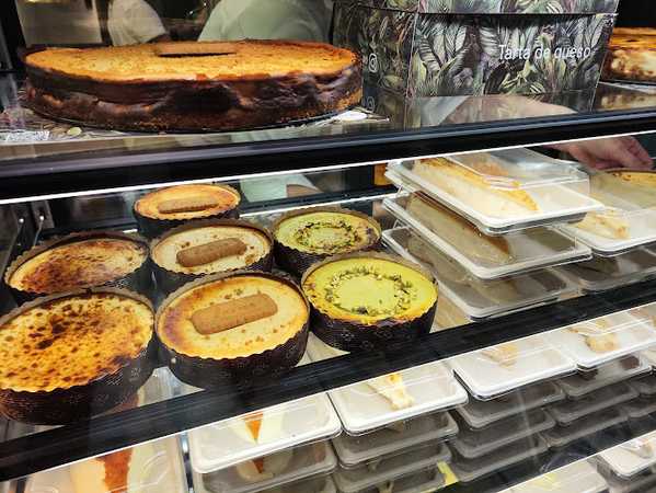 Fotografia tomada fuera de Bascake Bilbao - Tienda de tartas en Bilbao, Bizkaia