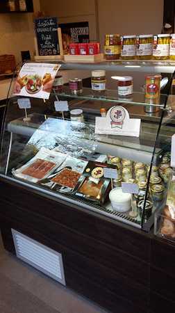 Fotografia tomada fuera de Olaran Okindegia - Panadería en Beasain, Gipuzkoa