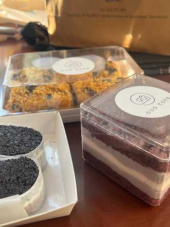 Fotografia tomada fuera de Ooo Cake - Ooo 蛋糕 - Pastelería - Pastelería en Santa Coloma de Gramenet, Barcelona