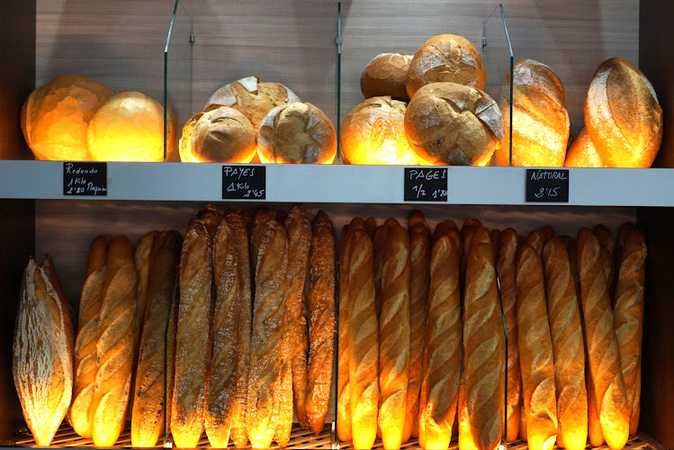 Fotografia tomada fuera de Pan Artesano del Vallès - Forn de pa en Badia del Vallès, Barcelona