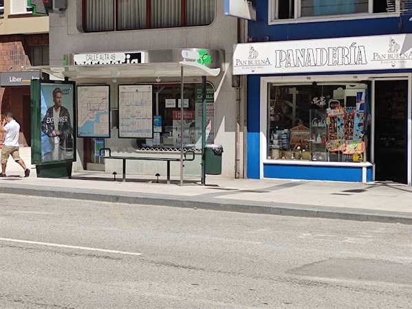 Fotografia tomada fuera de Pan Buelna Panadería - Comercio en Santander, Cantabria