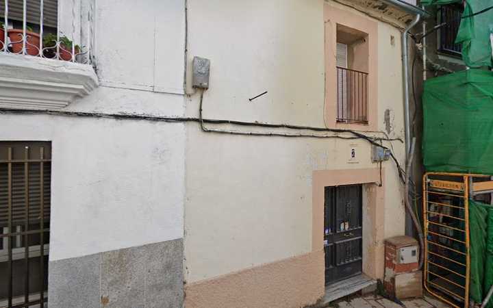 Fotografia tomada fuera de Pan Pastelería Colón Juan Fco. Márquez Salas - Panadería en Cáceres, Cáceres