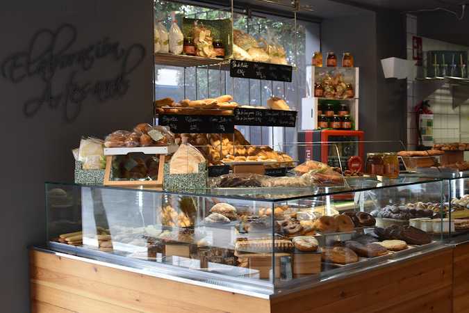 Fotografia tomada fuera de Pan Real - Panadería en Miguelturra, Ciudad Real