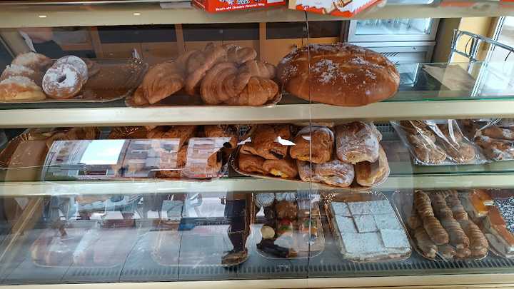 Fotografia tomada fuera de Pan y Panadería de Ousa S.L. - Panadaría en Lugo, Lugo