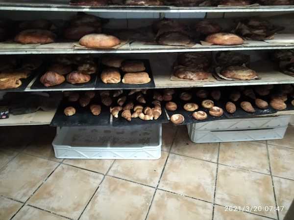 Fotografia tomada fuera de Panaderia - Panadería en San Vicente de Piedrahita, Castellón