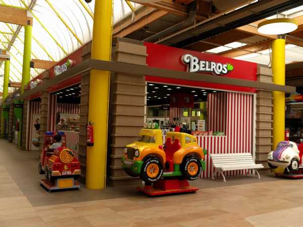 Fotografia tomada fuera de Belros - Tienda de golosinas en Petrer, Alicante
