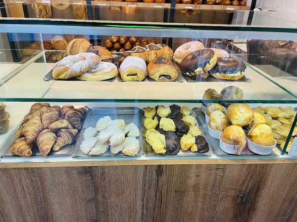 Fotografia tomada fuera de Panadería - Pastelería - Panadería en San Martín de Valdeiglesias, Madrid