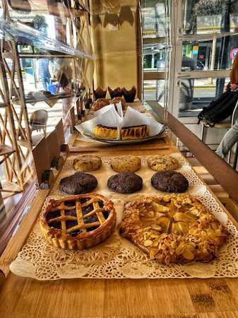 Fotografia tomada fuera de Panaderia PAN NAN (panes 100% de masa madre) - Panadería en Santander, Cantabria