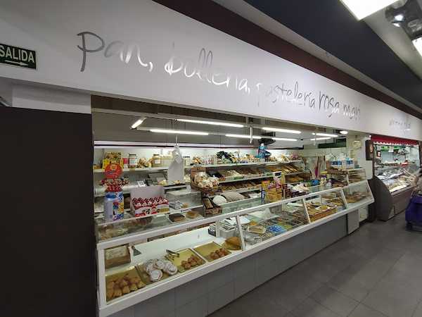Fotografia tomada fuera de Panadería / Bollería Rosa Mari - Forn de pa en la Vall d'Uixó, Castellón