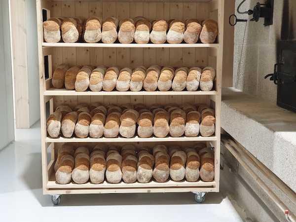 Fotografia tomada fuera de Panadería Aboamigalla - Panadería en ES, Ourense