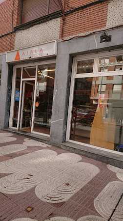Fotografia tomada fuera de Panadería Aiala Ogi - Panadería en Barakaldo, Bizkaia