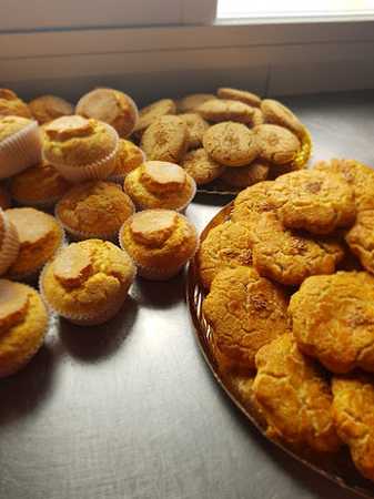 Fotografia tomada fuera de Panadería Algatocín - Panadería en Algatocín, Málaga