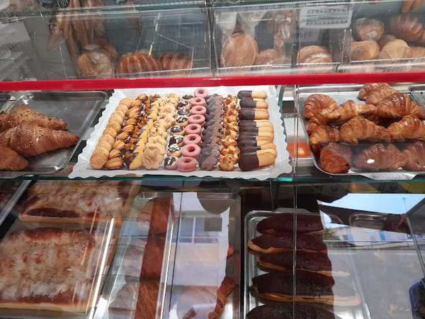 Fotografia tomada fuera de Panadería Arbusé - Forn de pa en Llagostera, Girona