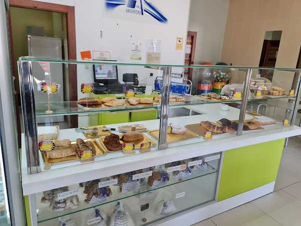 Fotografia tomada fuera de Panaderia Argentina - Panadería en Zurgena, Almería