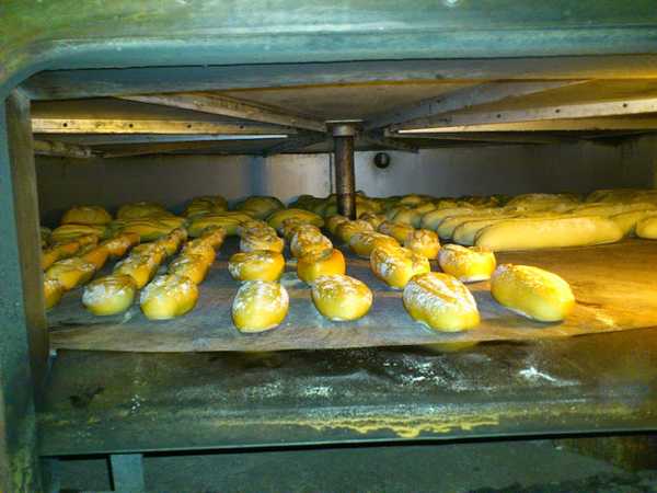 Fotografia tomada fuera de Panadería Ariza Jurado S.L. - Panadería en Cabra, Córdoba