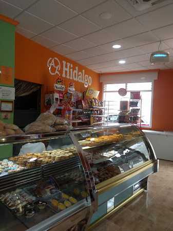 Fotografia tomada fuera de Panadería Artepan y Dulces El Manchego Hidalgo S L. - Panadería en Pozo Cañada, Albacete