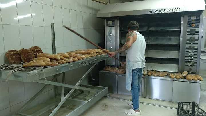 Fotografia tomada fuera de Panadería Artesanos Buyo - Panadería en A Coruña, A Coruña