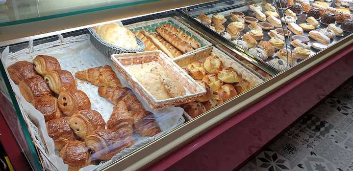 Fotografia tomada fuera de Panadería Arthur&Maxime - Panadería en Logroño, La Rioja