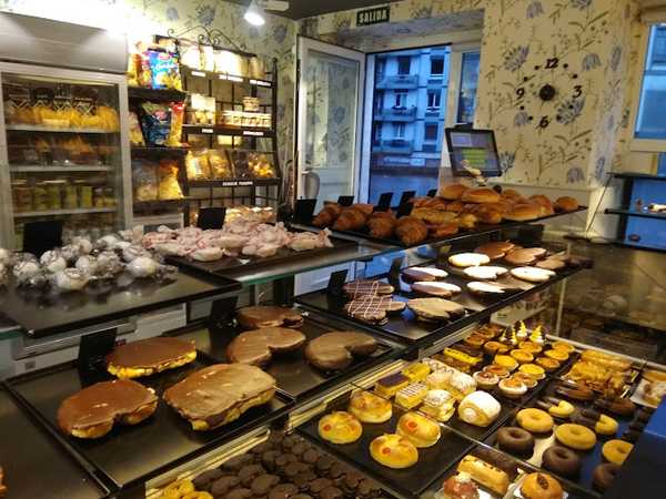 Fotografia tomada fuera de PANADERIA ASUA-BERRI - Panadería en Getxo, Bizkaia