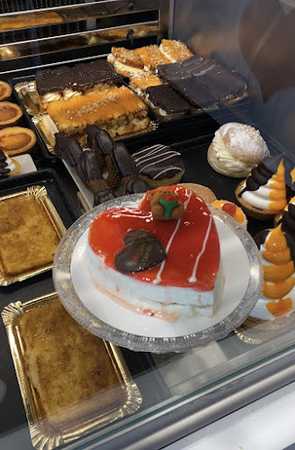 Fotografia tomada fuera de Panadería Asua-Berri Monte Ikea - Pastelería en Leioa, Bizkaia