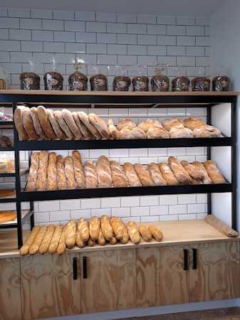 Fotografia tomada fuera de Panadería Benigno Andrade - Panadería en ES, A Coruña