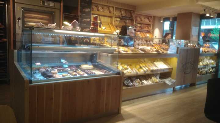 Fotografia tomada fuera de Panadería Bertiz - Okindegia en Getxo, Bizkaia