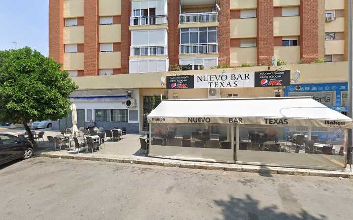 Fotografia tomada fuera de Panaderia Blanca - Panadería en Huelva, Huelva