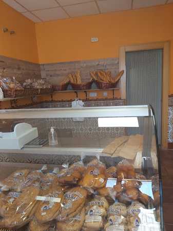 Fotografia tomada fuera de Panaderia Blanco - Panadería en Berlanga de Duero, Soria