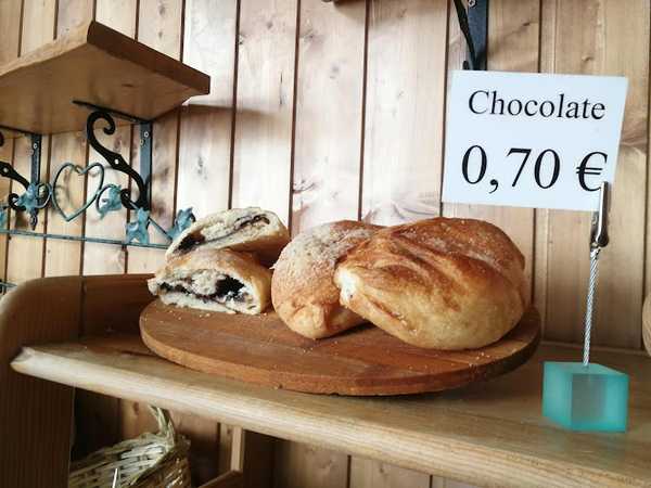 Fotografia tomada fuera de Panadería Bollería Marisol - Panadería en Granada, Granada