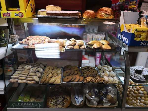 Fotografia tomada fuera de Panadería Bolleria Martin - Panadería en Villargordo del Cabriel, Valencia