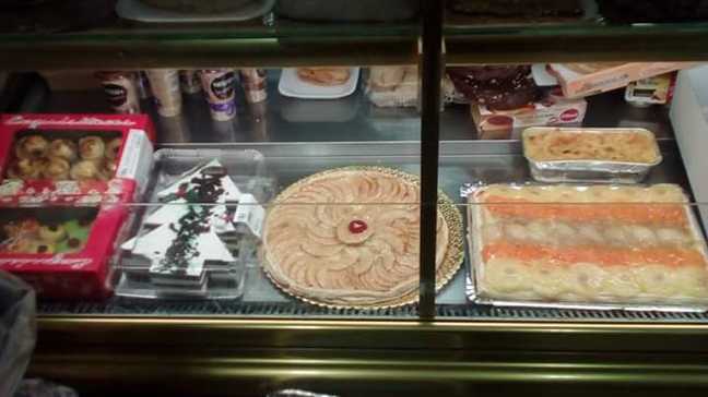 Fotografia tomada fuera de Panadería Brillante - Panadería en Córdoba, Córdoba