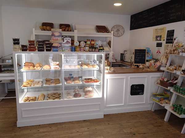 Fotografia tomada fuera de Panadería Ca Na Bel - Forn de pa en Artà, Baleares