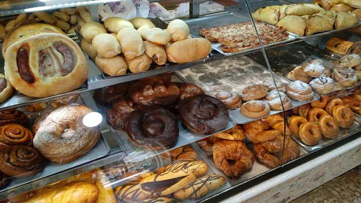 Fotografia tomada fuera de Panadería Ca Susi - Panadería en Llíria, Valencia
