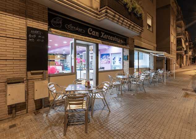 Fotografia tomada fuera de Panaderia Can Xercavins - Forn de pa en Rubí, Barcelona