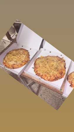 Fotografia tomada fuera de Panadería Cano - Panadería en Almanza, León