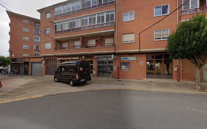 Fotografia tomada fuera de Panadería Celi - Panadería en Astorga, León