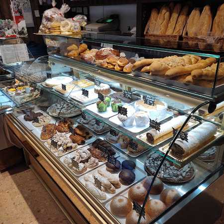 Fotografia tomada fuera de Panadería Ché ke Bó - Forn de pa en Sant Joan d'Alacant, Alicante