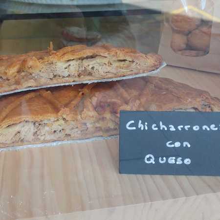 Fotografia tomada fuera de Panaderia Clásica (A Coruña) - Panadería en A Coruña, A Coruña