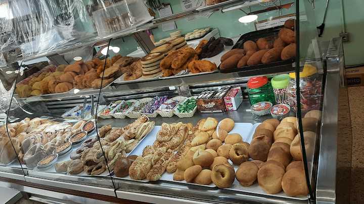 Fotografia tomada fuera de Panadería Colombiana Don Raúl - Panadería en Barcelona, Barcelona