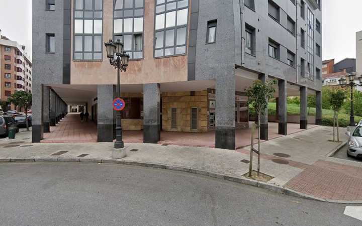 Fotografia tomada fuera de Panadería Confitería GUINDAS - Panadería en Oviedo, Asturias