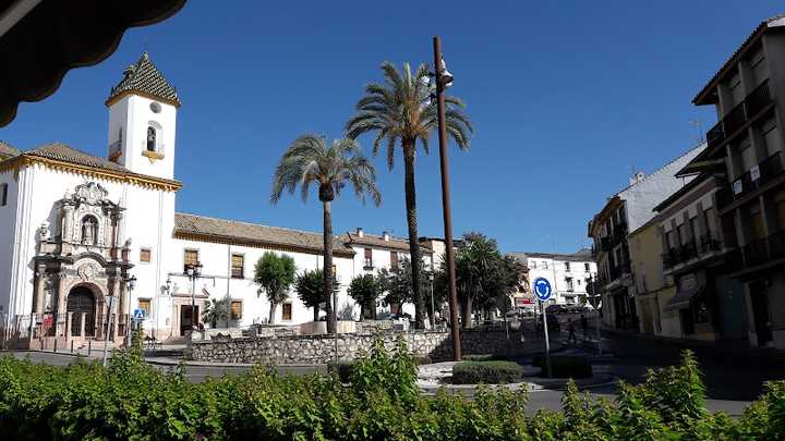 Fotografia tomada fuera de Panaderia Confiteria Nuestra Señora de Araceli SL - Panadería en Lucena, Córdoba